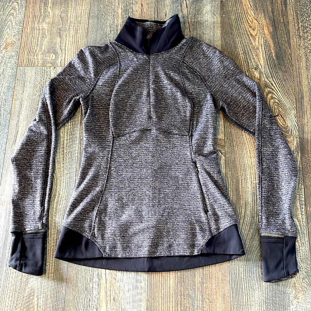 Lululemon women’s 1/4 zip sweater